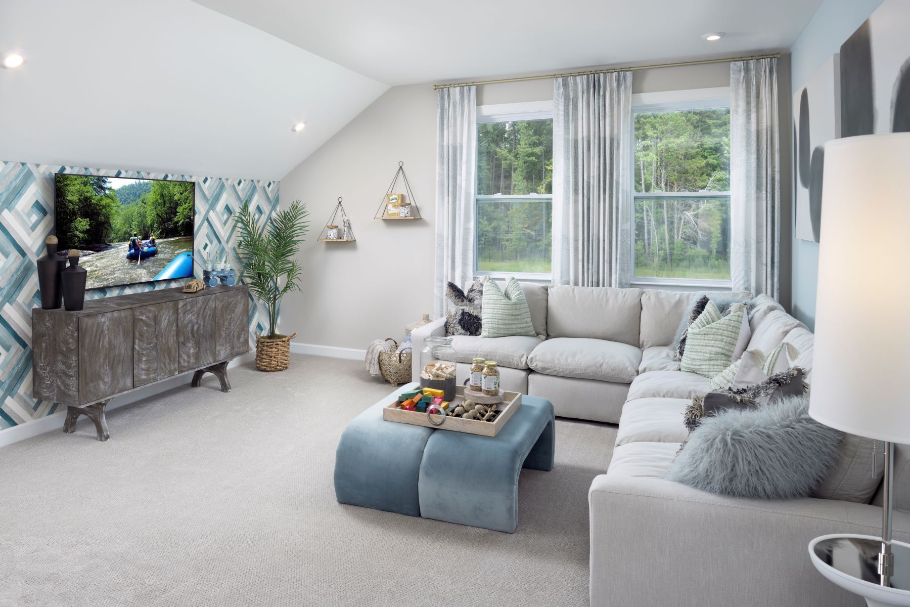 Photo representation of the Martin plan. Colors, finishes and options will vary.