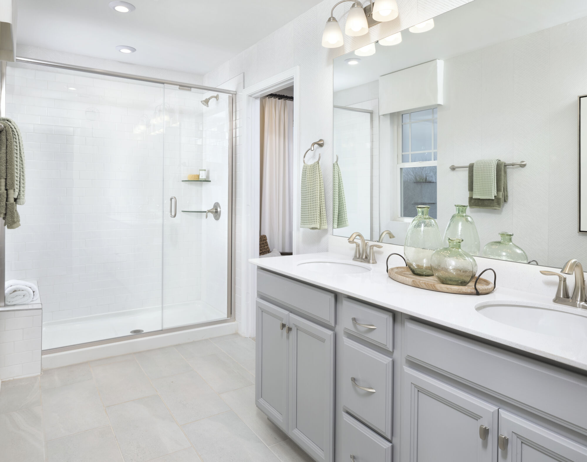 Photo representation of the Briana plan. Colors, finishes and options will vary.