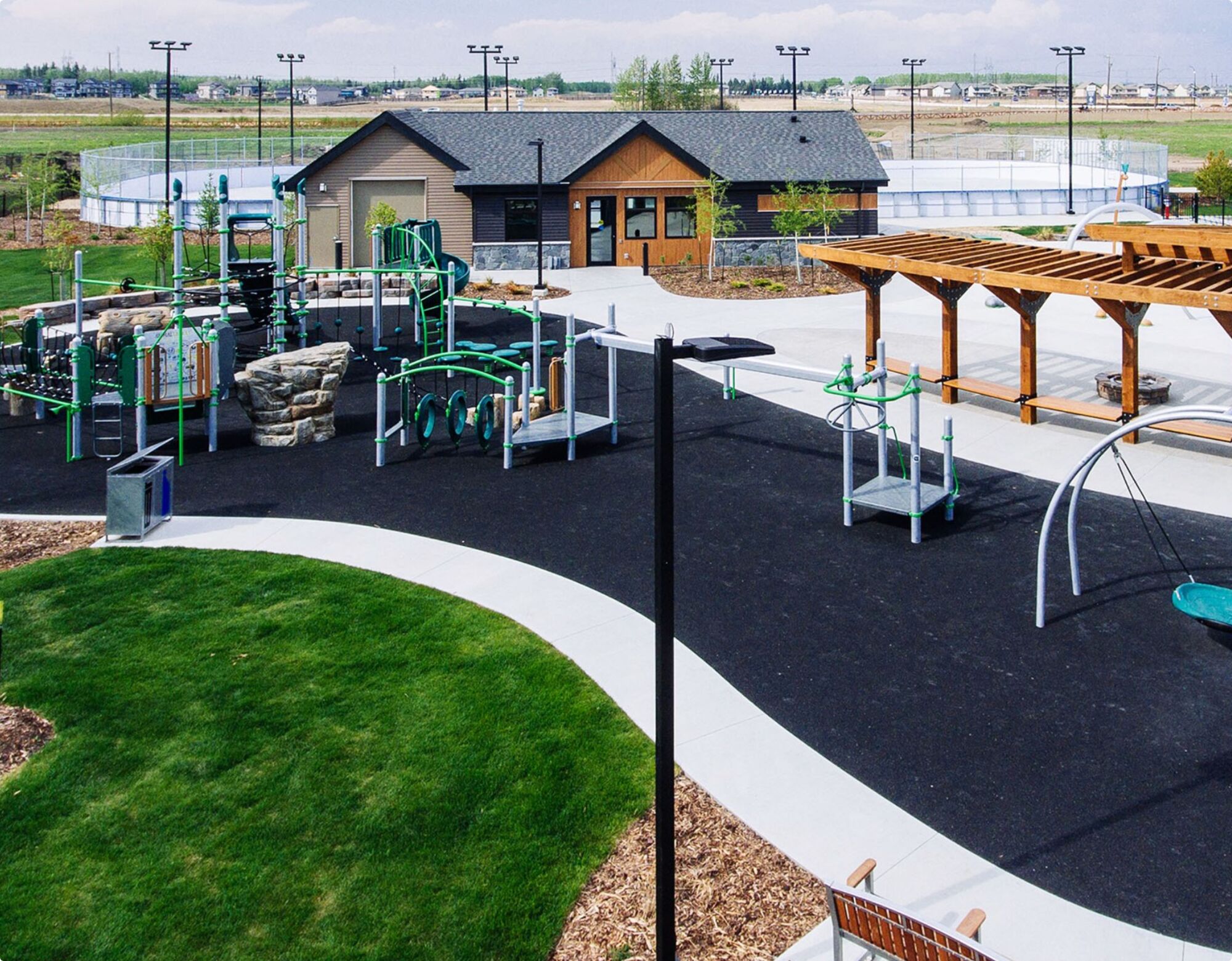 Image of the Stillwater playground and hockey rink.