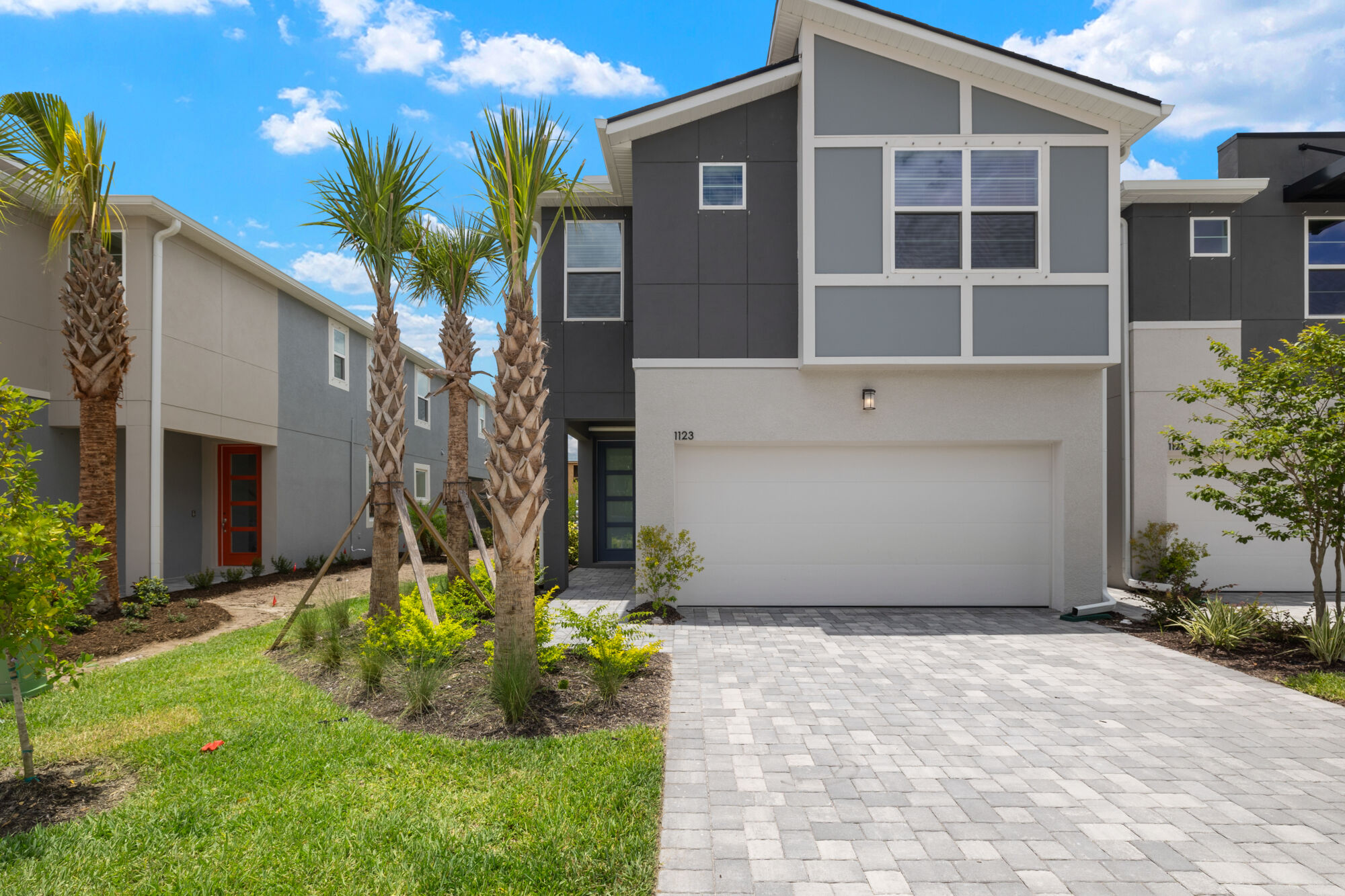2 story town home, 4 bedrooms, 3 baths, loft, game room, bath oasis with soaking tub, separate shower in owners bathroom, walk-in closets, open concept plan, full bedroom and bathroom on main floor, covered lanai, 