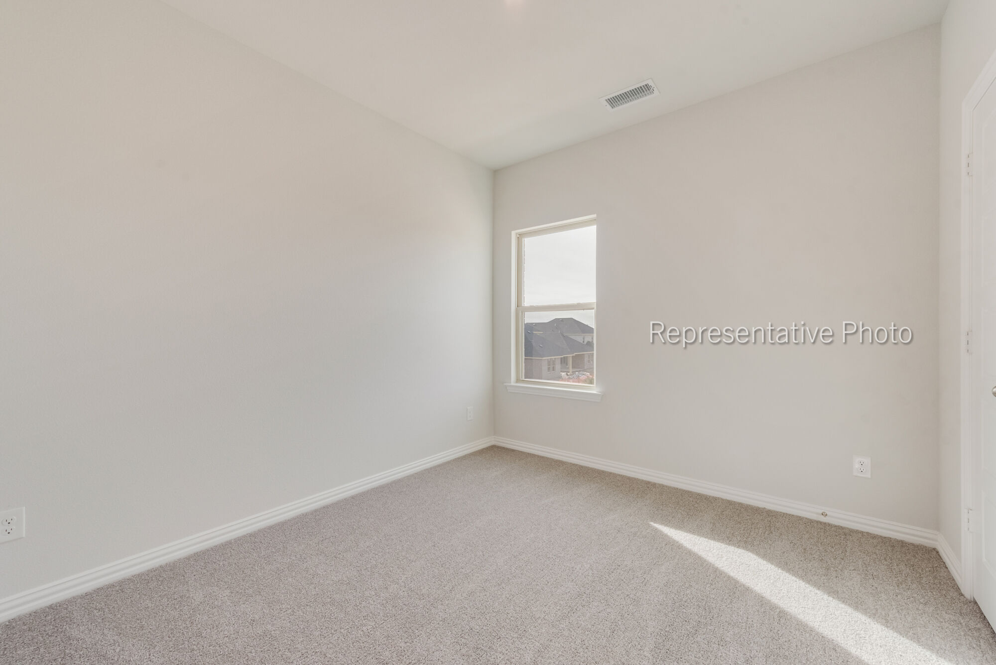 Photo representation of the Gifford plan. Colors, finishes and options will vary.