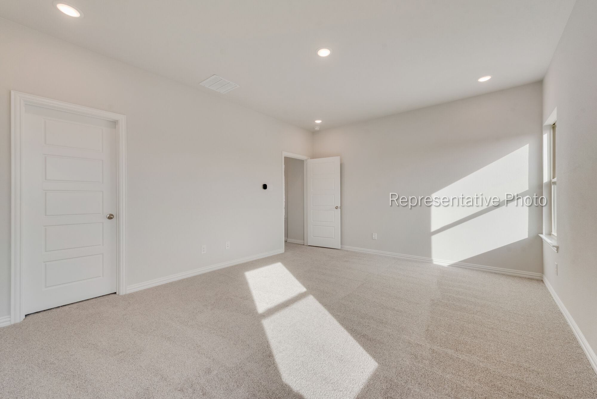 Photo representation of the Gifford plan. Colors, finishes and options will vary.