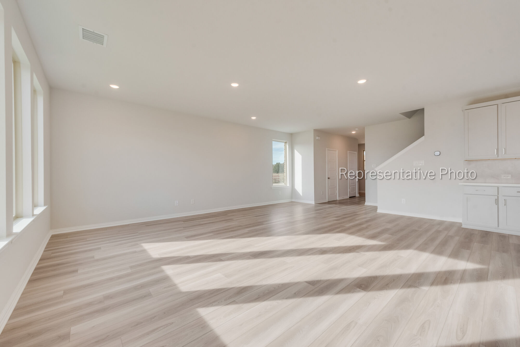 Photo representation of the Gifford plan. Colors, finishes and options will vary.