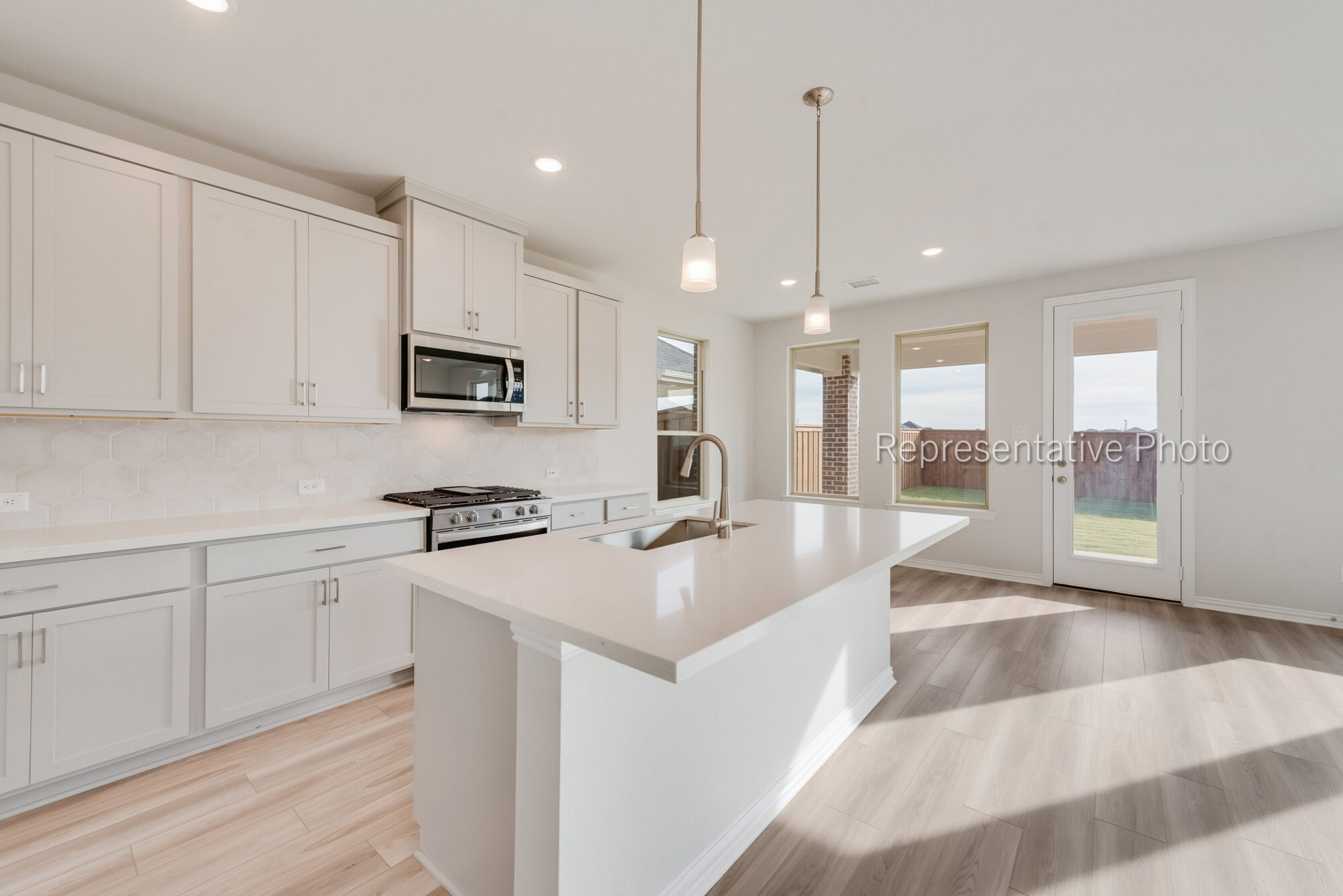 Photo representation of the Gifford plan. Colors, finishes and options will vary.