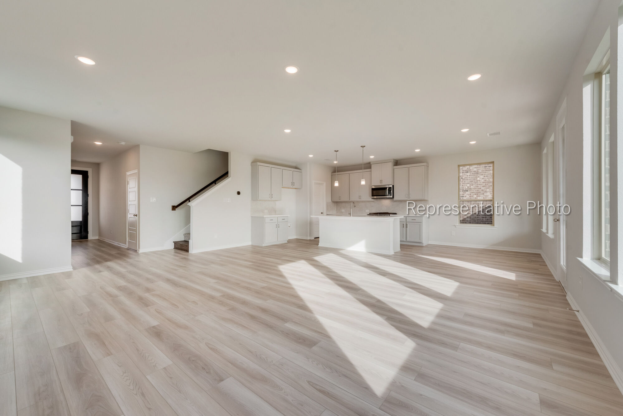 Photo representation of the Gifford plan. Colors, finishes and options will vary.