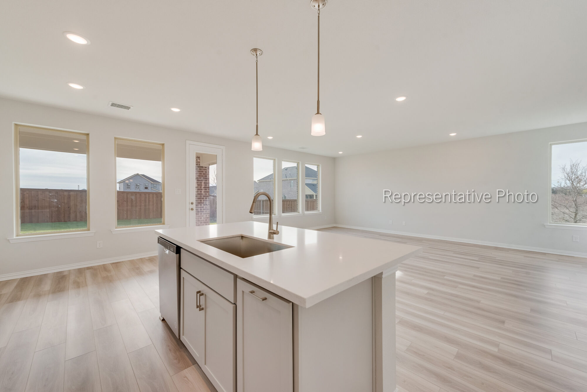 Photo representation of the Gifford plan. Colors, finishes and options will vary.