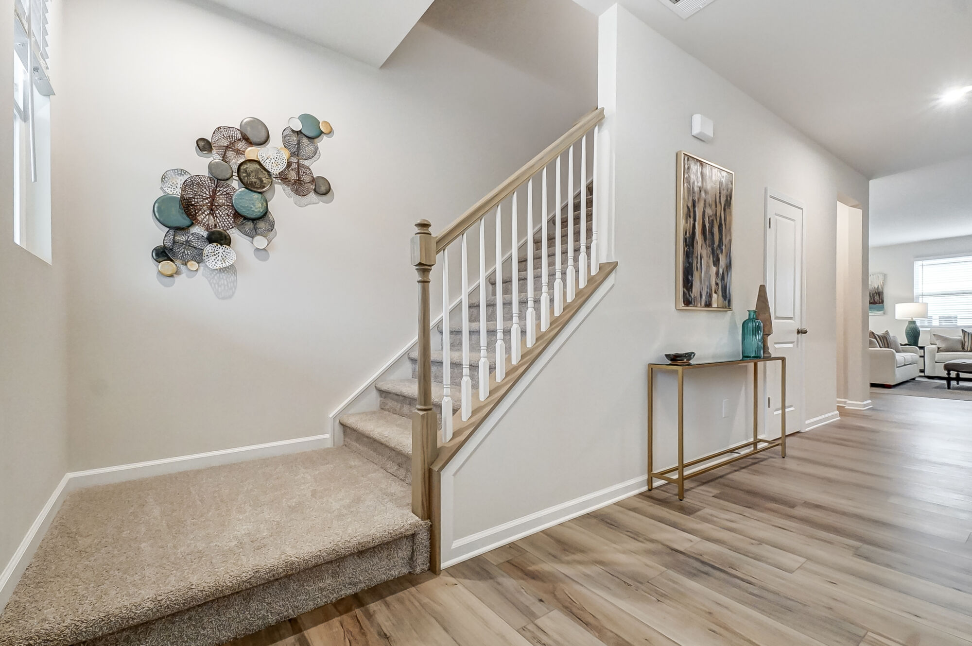 Photo representation of the Eldorado plan. Colors, finishes and options will vary.