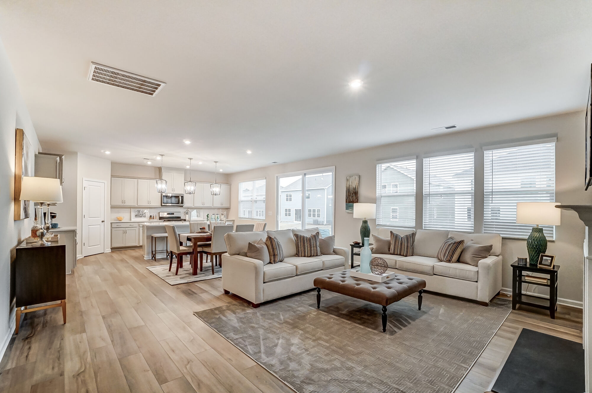 Photo representation of the Eldorado plan. Colors, finishes and options will vary.