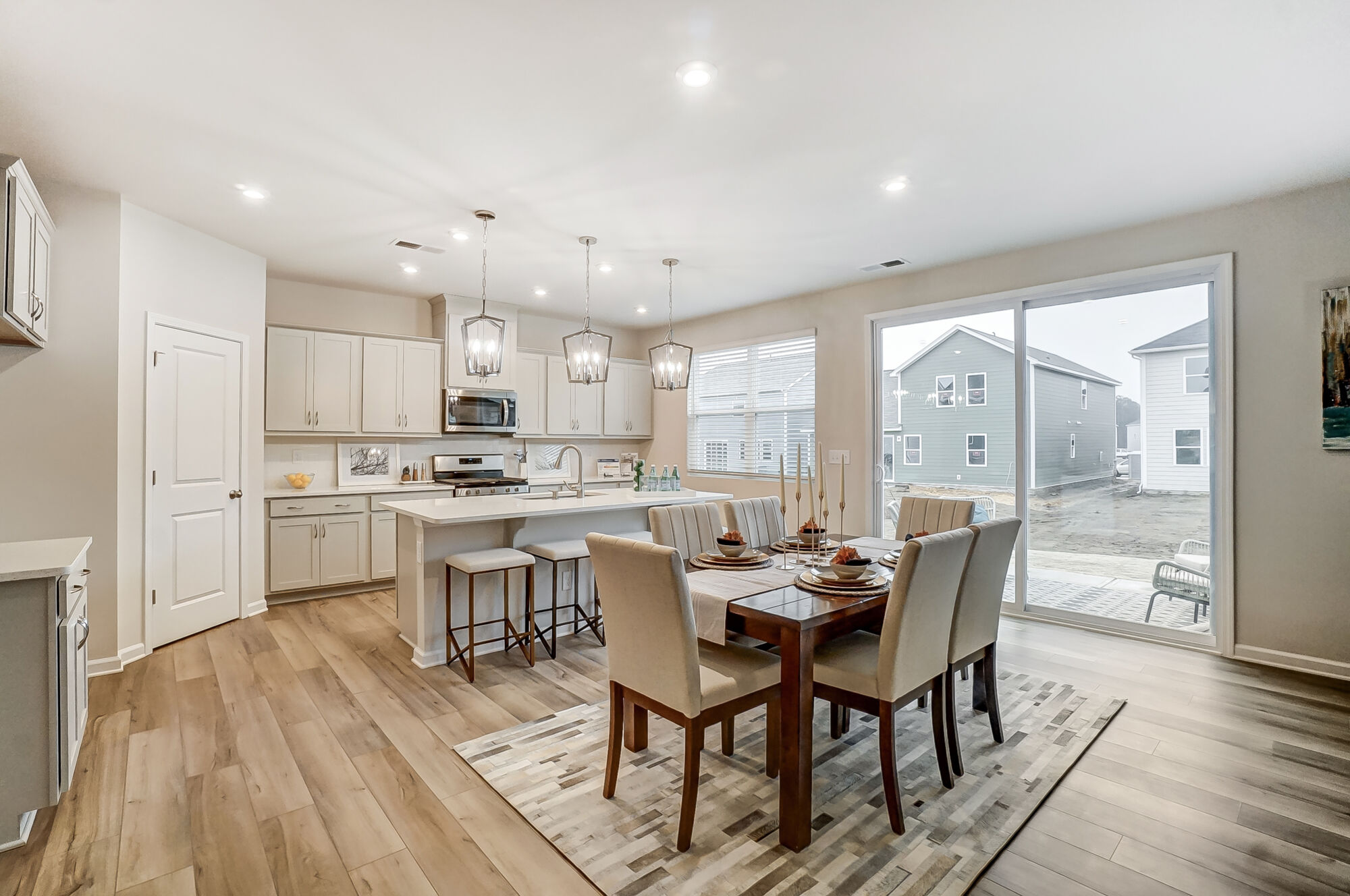 Photo representation of the Eldorado plan. Colors, finishes and options will vary.